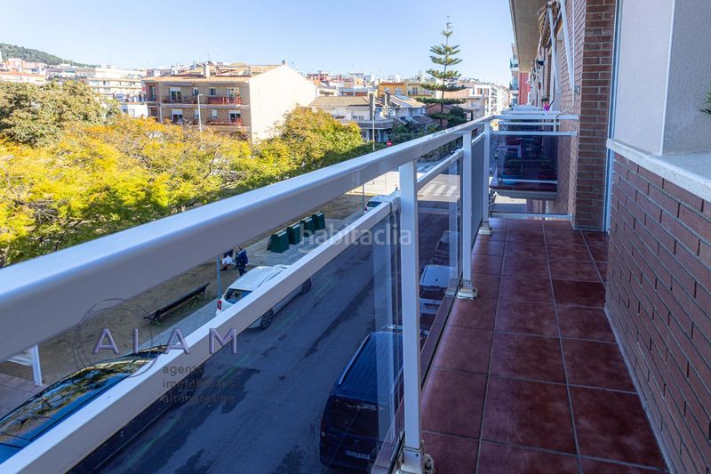 Foto c8fee488-d44e-48a1-9c10-9375bb213aa1. Dúplex amb calefacció a Centre Pineda de Mar