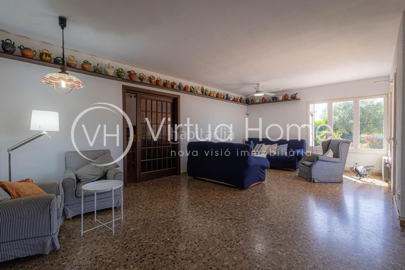Foto 63bef436-1ff3-4362-9537-e03e65df2dea. Chalet en sant jaume 58 espectacular chalet céntrico con grandísimo jardín en Pineda de Mar