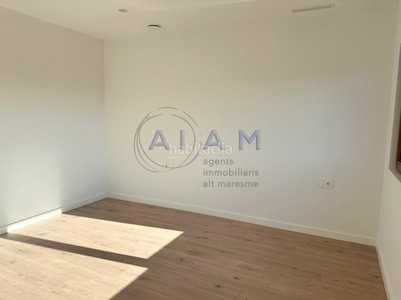 Foto 1a93b502-a54a-4eb6-9175-80a8a3da0f4a. Casa amb calefacció aparcament a Tordera Tordera