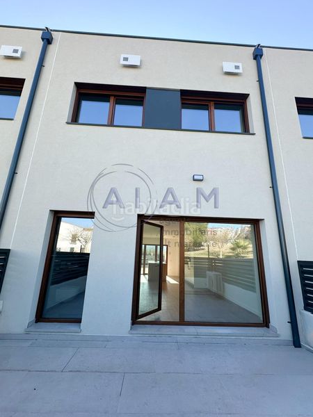 Foto 4c980242-0901-4b61-9701-ebc4d0c54b1a. Casa amb aparcament a Tordera Tordera