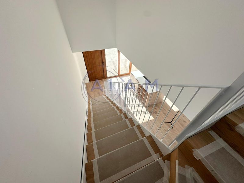 Foto 9f22c1ff-eaac-425b-9077-af8de018c646. Casa amb aparcament a Tordera Tordera