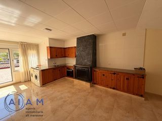 Loft a Centre. Loft con gran terraza de 43 m2 cerca del centro