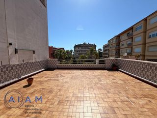 Loft à Centre. Loft con gran terraza de 43 m2 cerca del centro