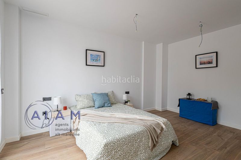 Foto 6d1c447a-3a3b-4958-ad68-fc977bd2e7d2. Àtic amb aparcament a Centre Blanes