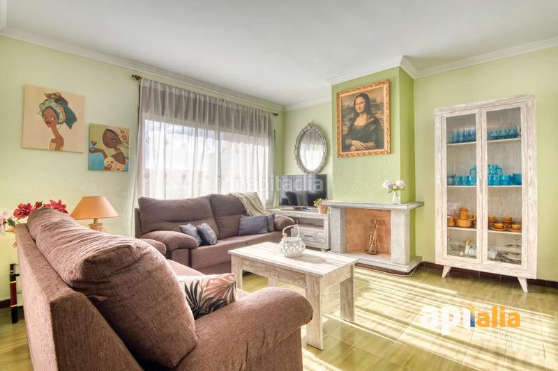 Foto 17c309ad-13f0-47ac-a96c-5874f910501f. Apartamento luminoso piso con enorme terraza en el corazón en Calonge