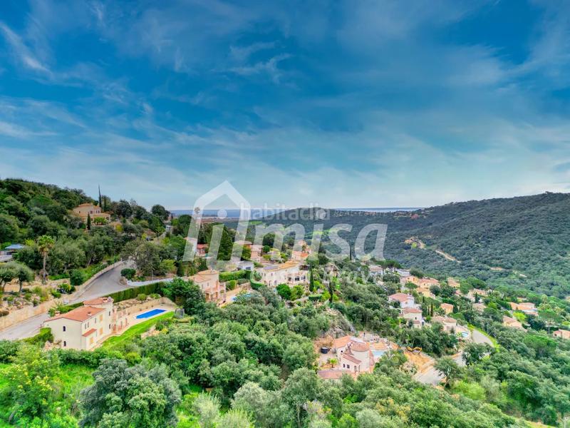 Foto 8e8409b9-fc3e-4677-8097-6b83bbc9ff7f. Terreny residencial a calle de parís 3 a Cabanyes-Mas Ambrós-Mas Pallí Calonge