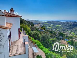 Chalet  Lausana. Fantástica casa con licencia turística en calonge