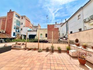 Maison jumelée  Calle d'adrià álvarez. Vive e invierte en el corazón de palamós! chalet pareado con loc
