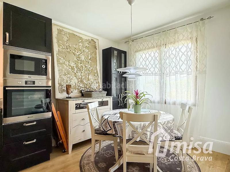 Foto 1a01d793-6dfe-4e77-b092-ea52ce387c9a. Chalet una tranquila casa de fácil mantenimiento con piscina y muchos rincones de encanto en Calonge