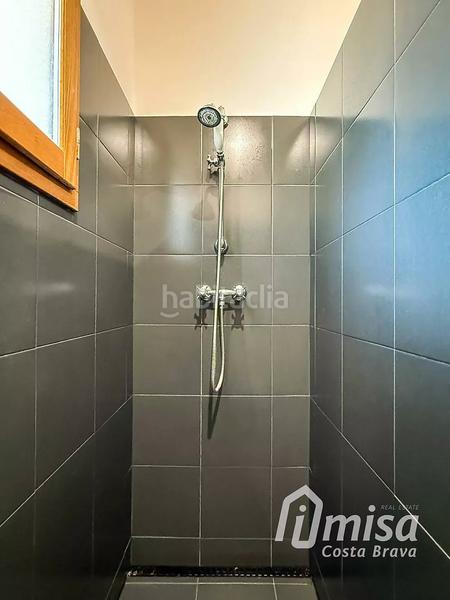 Foto 37bd5823-46ad-40e5-b6da-3f784bd53d3b. Chalet una tranquila casa de fácil mantenimiento con piscina y muchos rincones de encanto en Calonge