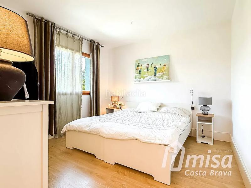 Foto 88dfd829-f48c-46fe-9b17-83108332d850. Chalet una tranquila casa de fácil mantenimiento con piscina y muchos rincones de encanto en Calonge