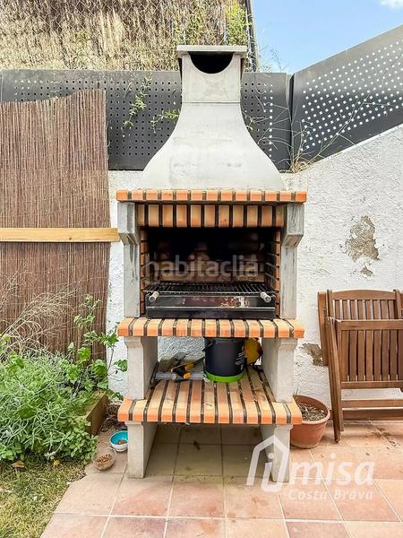Foto bb7d56ca-e31f-4d64-8070-eae9e24bf6d1. Chalet una tranquila casa de fácil mantenimiento con piscina y muchos rincones de encanto en Calonge