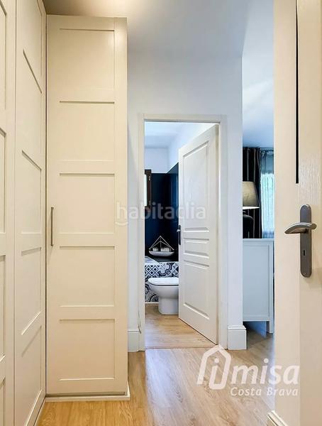 Foto c8b7eb8f-5cc0-4f48-8eef-d3b03faa3482. Chalet una tranquila casa de fácil mantenimiento con piscina y muchos rincones de encanto en Calonge