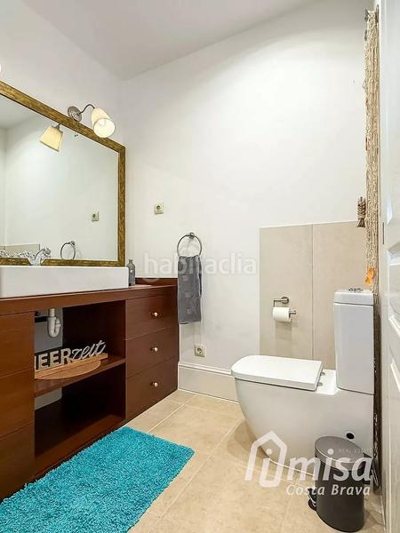Foto fc3c69b7-3e69-4081-8a54-cea4dd74af8d. Chalet una tranquila casa de fácil mantenimiento con piscina y muchos rincones de encanto en Calonge