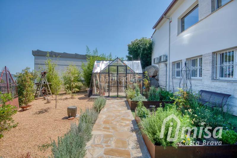 Foto f5bc57c5-e514-4027-b57b-0614075219de. Xalet amb calefacció aparcament piscina a Cabanyes-Mas Ambrós-Mas Pallí Calonge