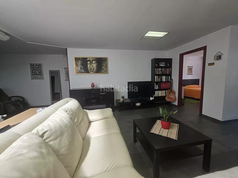 Foto d2c58bb5-4ba1-41bc-923b-635ed86a4a13. Casa adosada casa con local en muy buena ubicación en sant feliu en Sant Feliu de Guíxols