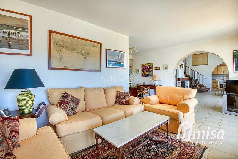 Foto 05698c83-d569-4254-b98d-c7187232582e. Chalet oportunidad de reforma ! en Cabanyes-Mas Ambrós-Mas Pallí Calonge