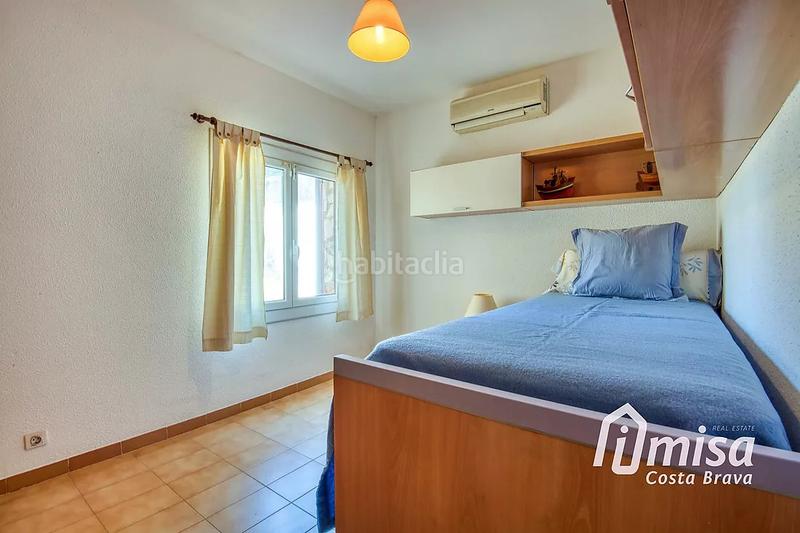 Foto 18d60ab4-ea47-49c4-b0f3-5c135142044f. Chalet oportunidad de reforma ! en Cabanyes-Mas Ambrós-Mas Pallí Calonge