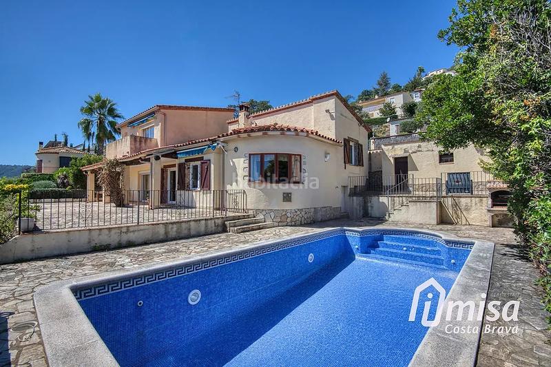 Foto 20088aae-3742-4a9b-ac63-609b2279dce3. Chalet oportunidad de reforma ! en Cabanyes-Mas Ambrós-Mas Pallí Calonge