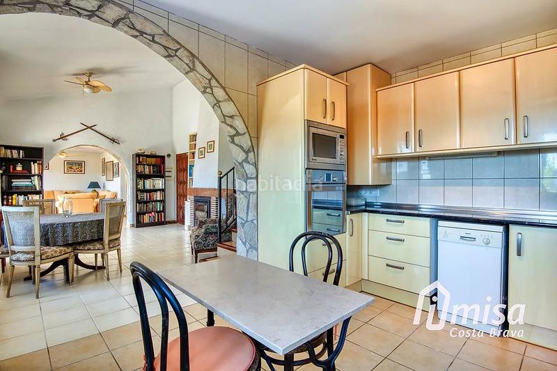 Foto f8af188a-03b0-40ad-9bcd-855e8fdc0355. Chalet oportunidad de reforma ! en Cabanyes-Mas Ambrós-Mas Pallí Calonge