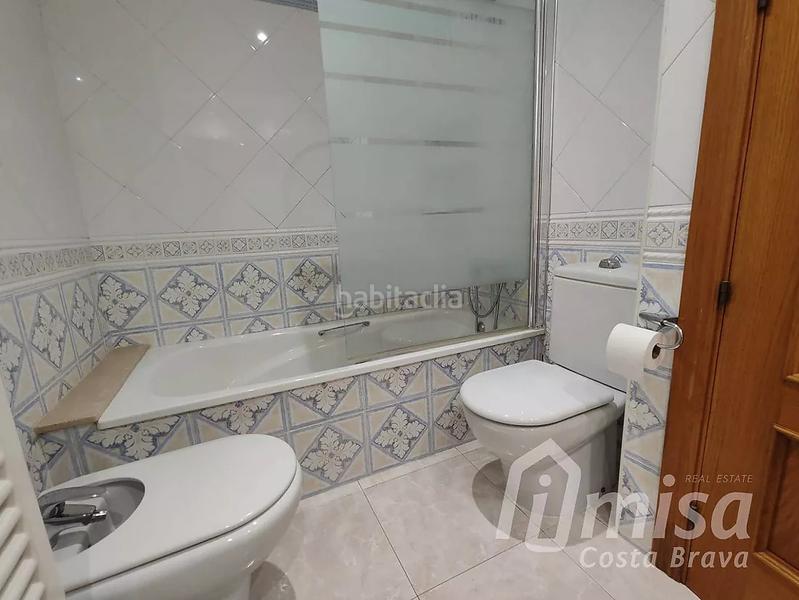 Foto 7404772a-56f2-4597-a5a8-9a46ef0e03c1. Apartament a Avinguda Catalunya Palamós