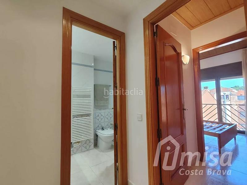 Foto c5dfbc0c-96df-4592-ab1b-8e3fd1e34b96. Apartament a Avinguda Catalunya Palamós