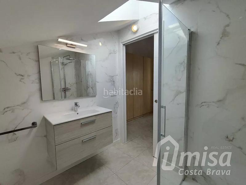 Foto f12dd662-77b8-4364-969c-a30321048de4. Apartament a Avinguda Catalunya Palamós