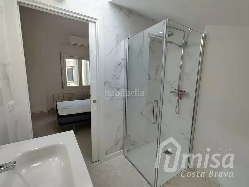 Foto f6ff055f-a611-4fea-b86d-bd4d951343af. Apartament a Avinguda Catalunya Palamós