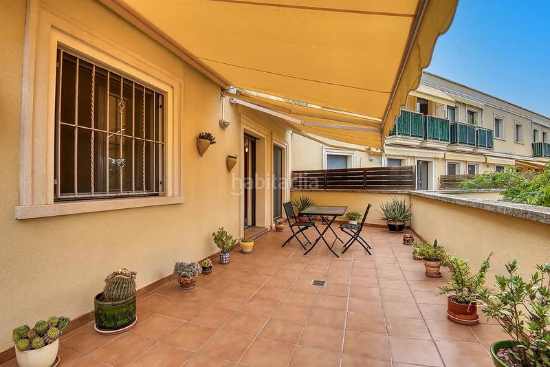 Foto 4ffa2ff2-7f87-4582-8ee6-80f2197d8d86. Apartament amb aparcament a Eixample Sant Feliu de Guíxols