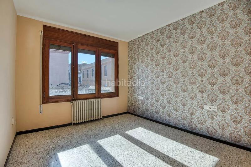 Foto 5ca0f7ea-e39d-4705-813f-bfa56bc1cf4a. Maison jumelée dans Eixample Sant Feliu de Guíxols