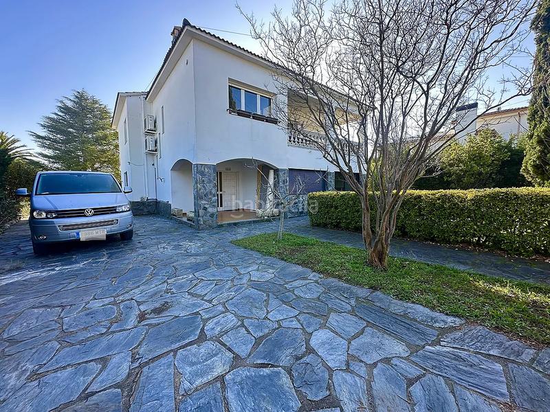 Foto 003c24ed-a73a-4936-9a2c-ef8d74cfe971. Chalet con parcheggio piscina in Cabanyes-Mas Ambrós-Mas Pallí Calonge