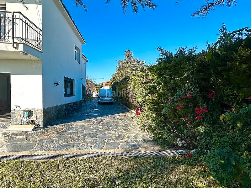 Foto fca6defe-f51e-4ea0-9f57-dc5261cd239b. Chalet con parcheggio piscina in Cabanyes-Mas Ambrós-Mas Pallí Calonge