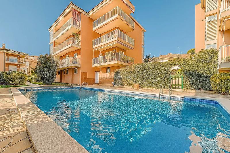 Foto 13b543cf-b14c-4fc0-bd5c-ad799b975a55. Apartamento luminoso apartamento en platja d aro zona fanals en Platja d´Aro
