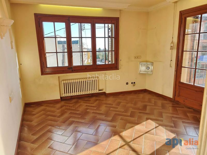 Foto 6d6cf74a-18c2-484f-b397-9d89c4c2980c. Casa adossada amb aparcament a Cabanyes-Mas Ambrós-Mas Pallí Calonge