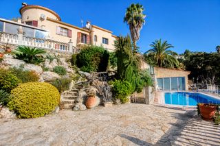 Chalet in Cabanyes-Mas Ambrós-Mas Pallí. Un refugio exclusivo en el corazón de la costa brava, chalet con