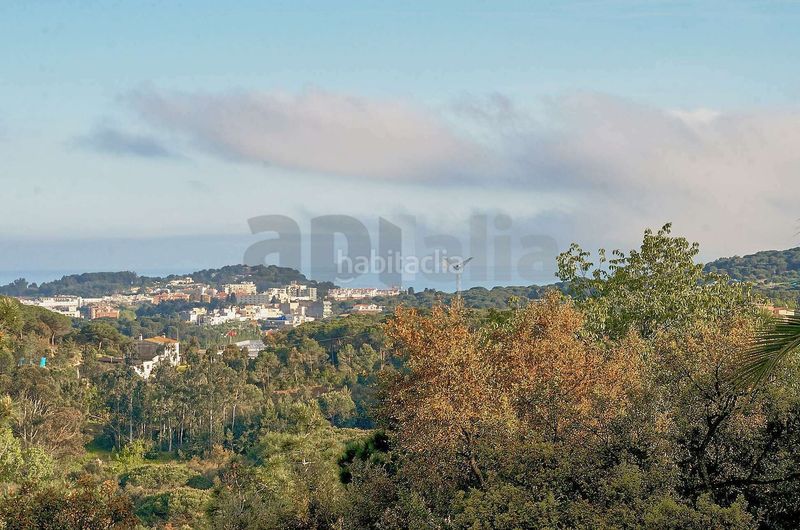 Foto cdc6e764-aa6b-4025-acf7-469d777d2699. Xalet amb aparcament a Lloret Verd - Els Pinars Lloret de Mar
