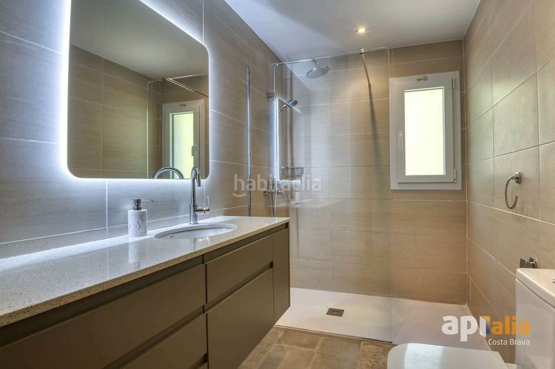 Foto 46092fc4-01aa-4016-871a-756dd30c691f. Xalet amb aparcament piscina a Cabanyes-Mas Ambrós-Mas Pallí Calonge