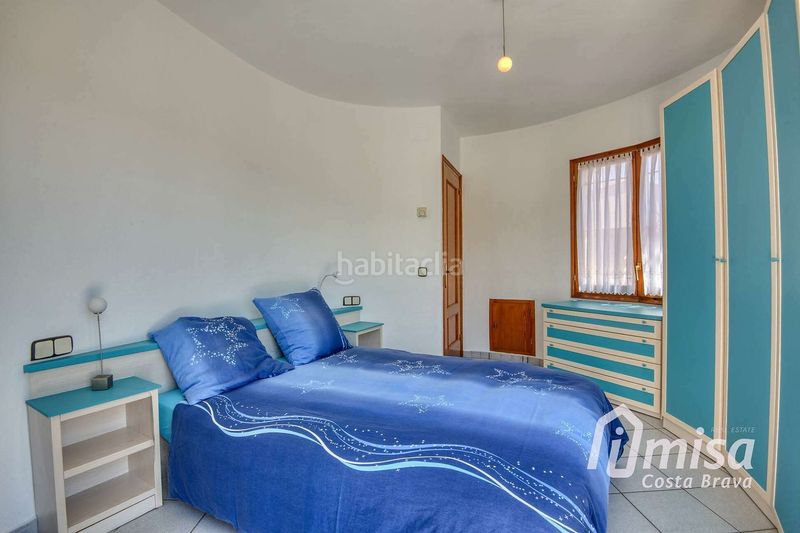 Foto e665806c-9425-49fb-aa4e-13806b494759. Xalet amb aparcament piscina a Poble Calonge
