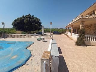 Mas à San Miguel de Salinas