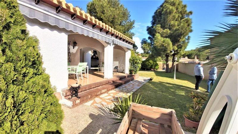 Foto 13c19efa-0eb0-4e65-8203-8d592fe187a7. Chalet mit pool in Punta Prima Orihuela