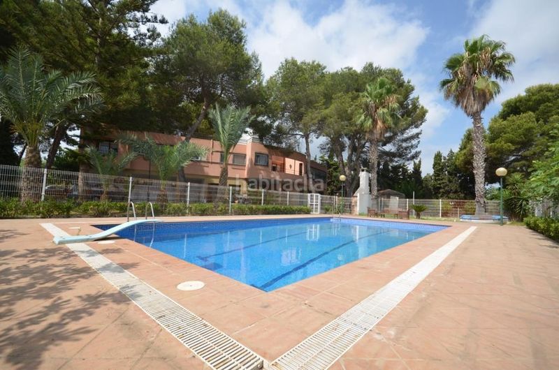 Foto bd1968e1-425f-4dc7-b57b-76d21be76100. Xalet amb calefacció aparcament piscina a Los Balcones-Los Altos Torrevieja