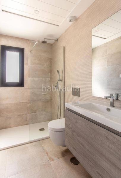 Foto e96fa8cb-e648-4908-a4e3-db31e41af574. Xalet amb aparcament piscina a La Florida Orihuela