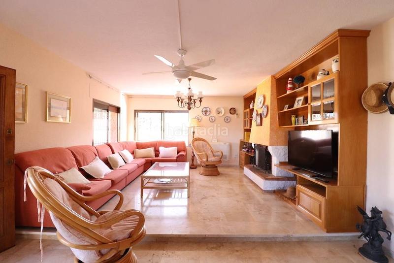 Foto 5d92ce99-79de-4eb8-b5a8-026f3e1b3994. Chalet with parking pool in Cabo Roig Orihuela