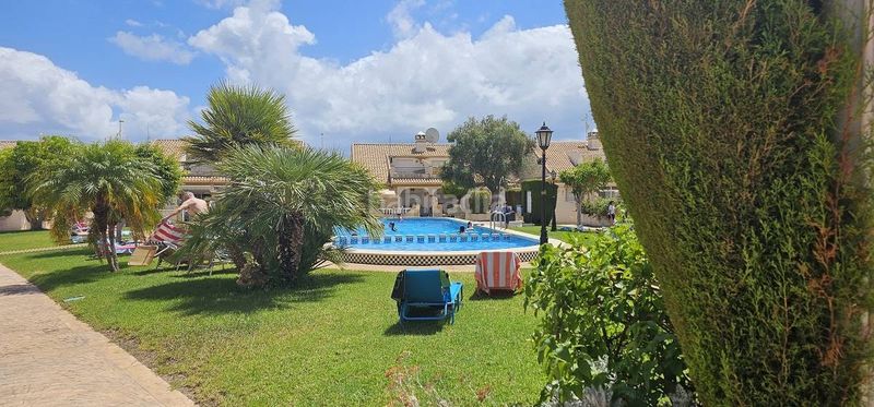 Foto b7c38d9d-151c-4fd3-9c55-6b725114f56e. Casa amb calefacció piscina a La Zenia Orihuela