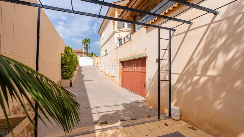 Foto 5cbe1ef6-4f79-44ff-9903-9748a76ff798. Chalet with heating parking pool in Aguas Nuevas Torrevieja
