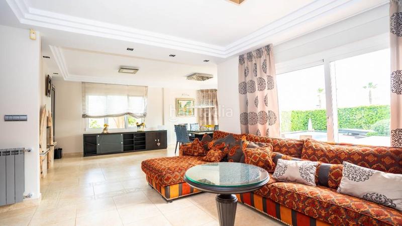 Foto 93cca054-eb4e-4781-a1e8-8bb3ce657c97. Chalet con riscaldamento parcheggio piscina in Aguas Nuevas Torrevieja