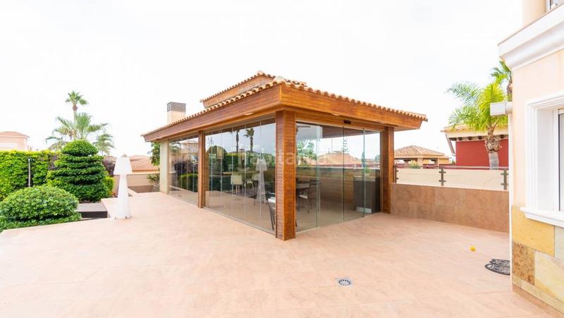 Foto d4984254-3e87-4dac-a4e4-6bad72469f2b. Chalet con riscaldamento parcheggio piscina in Aguas Nuevas Torrevieja