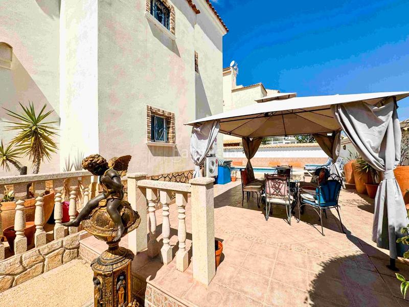 Foto 9541f085-e76f-4018-94ca-c042ee751abe. Chalet mit parking pool in Los Balcones y los Altos Orihuela