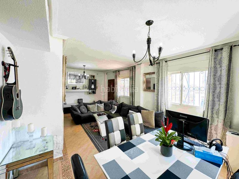 Foto b3a3c7bb-9939-4e5a-a276-2cc34a26fc3a. Chalet mit parking pool in Los Balcones y los Altos Orihuela