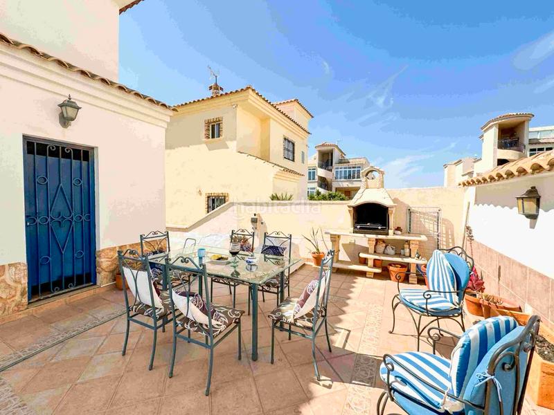 Foto d0f8e187-96e8-44ef-9a8d-094bd00e5263. Xalet amb aparcament piscina a Los Balcones y los Altos Orihuela